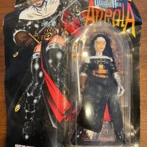 Ben Dunn's Warrior Nun Areala Action Figure with 5 Warrior Nun Comics